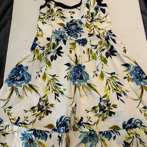 Allen B. By Allen Schwartz White and Blue Floral Midi Dress